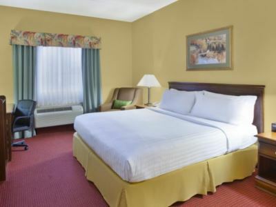 Express Pa Tpk Exit 67 By Ihg 2*