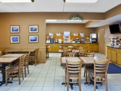 Hotel Express Pa Tpk Exit 67 By Ihg Irwin
